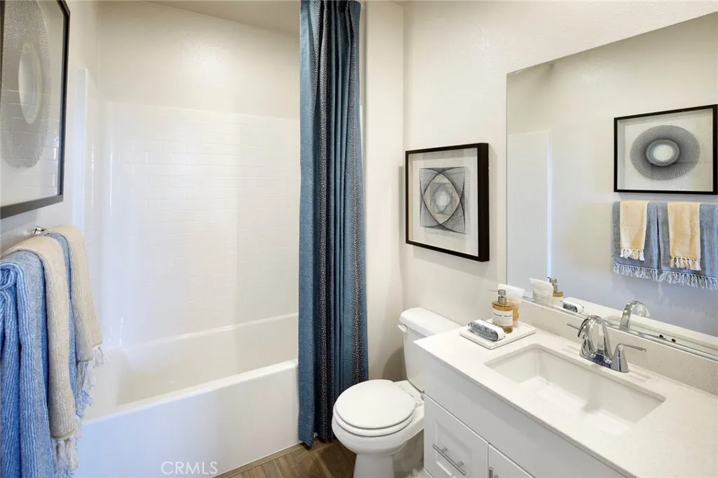 36127 Jaden Avenue 2501, Murrieta, California 92563 home-pic-16